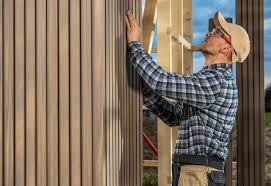 Best Stone Veneer Siding  in Coburg, OR